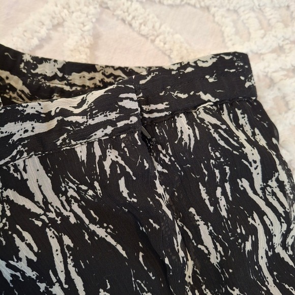 Coldwater Creek Womens Medium Black White Abstract Print Chiffon Midi Skirt - Picture 6 of 7